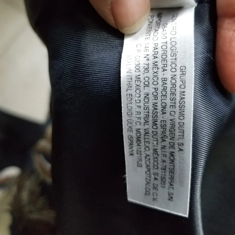 Massimo Dutti silk floral midi skirt size 6 - Picture 5 of 5